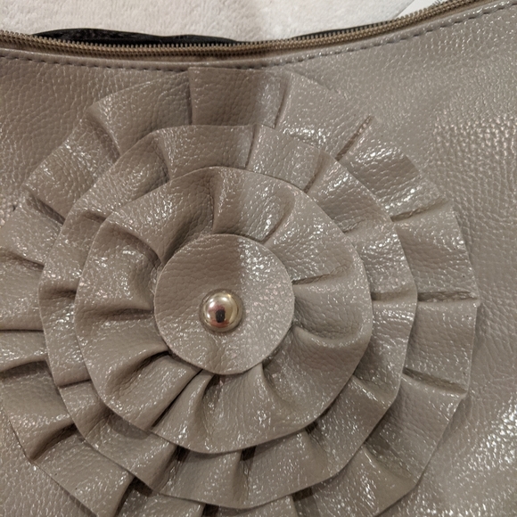 Chuns - Picture 4 of 4